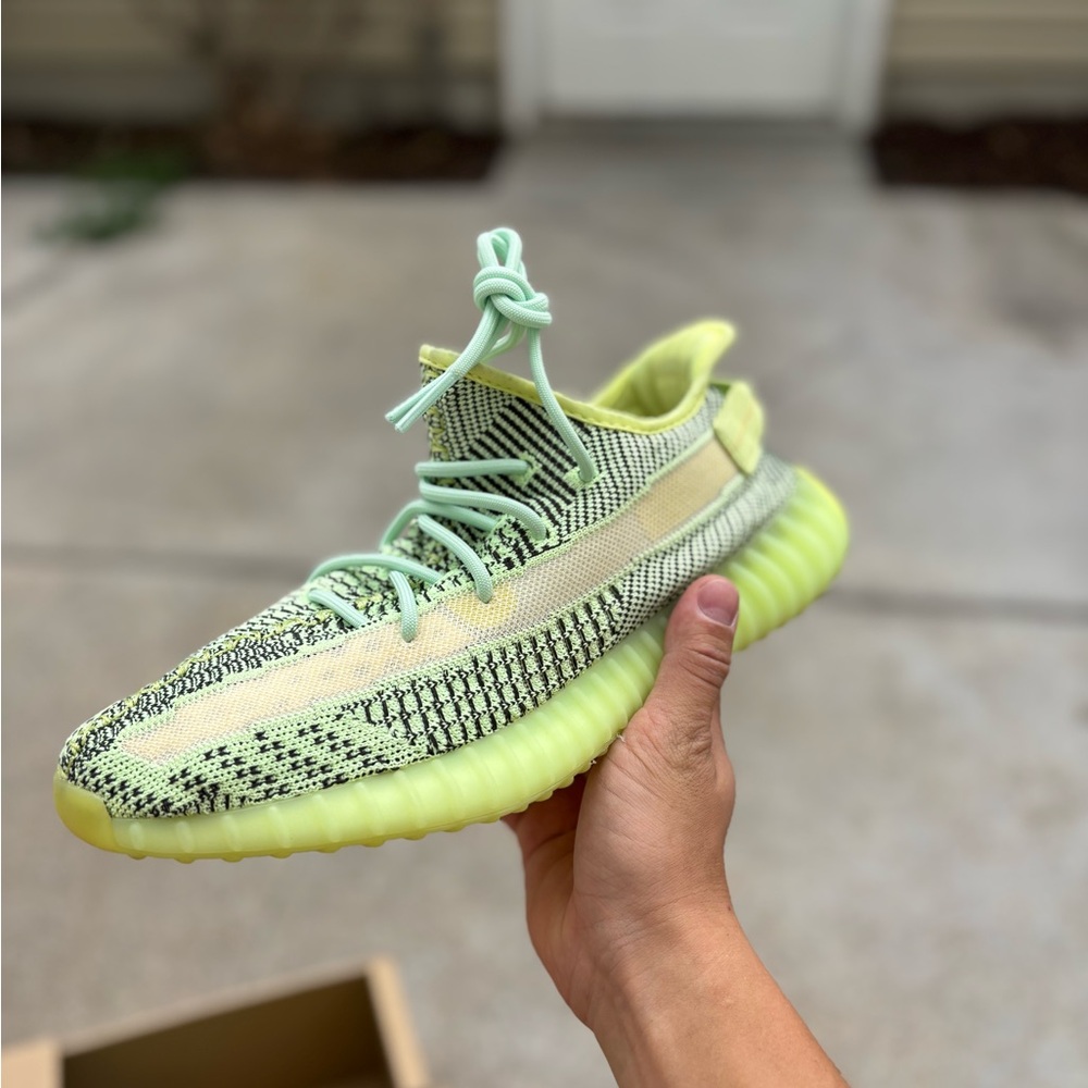 Yeezy Boost 350 V2 Yeezreal Size 10 Men’s OG BOX
